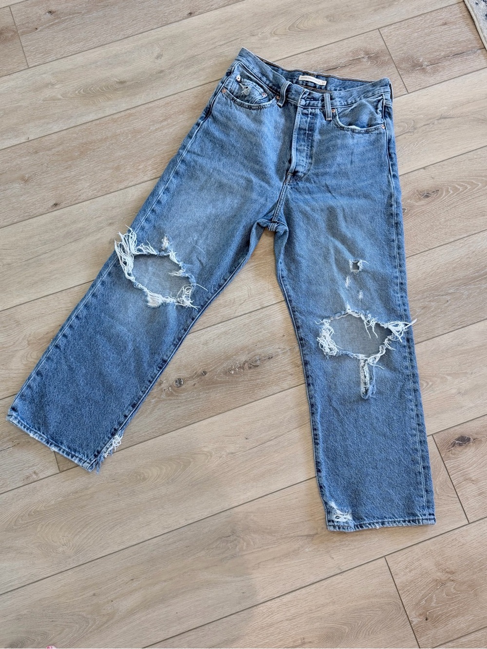 Levi's Light Blue Straight-Leg Distressed Women's Jeans